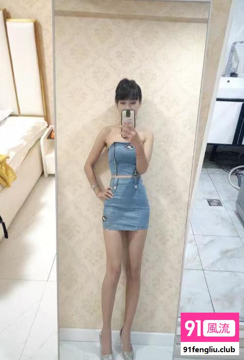长腿妹子米粒